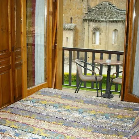 Hosteleria Santa Cruz 3*