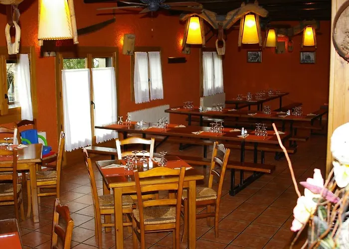 ゲストハウス Hosteleria Santa Cruz Santa Cruz de la Serós