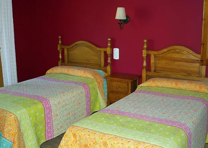 ゲストハウス Hosteleria Santa Cruz Santa Cruz de la Serós