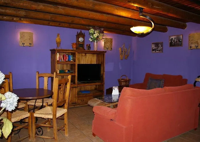 Hosteleria Santa Cruz 3* Santa Cruz de la Serós