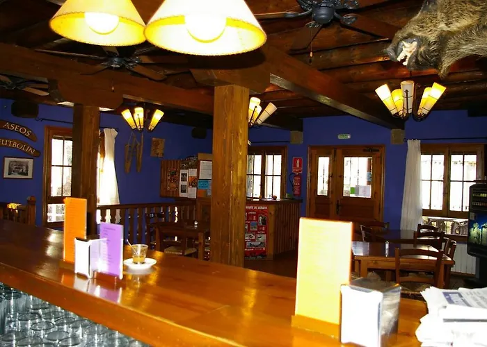 Hosteleria Santa Cruz ゲストハウス Santa Cruz de la Serós